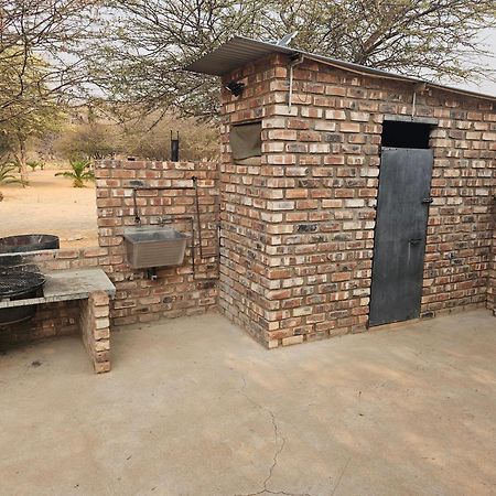 Kaoko Bush Lodge Kamanjab Exteriör bild