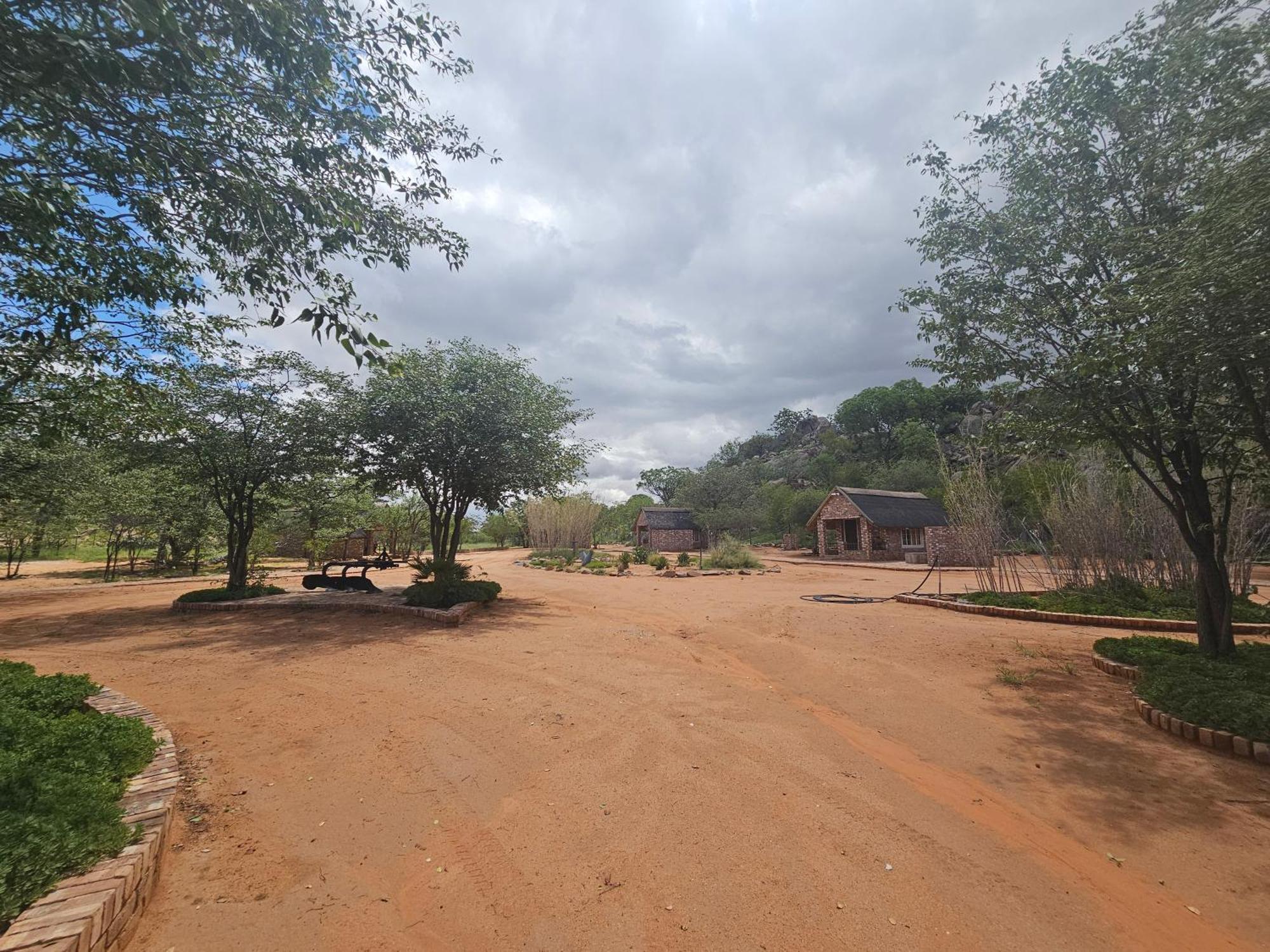 Kaoko Bush Lodge Kamanjab Exteriör bild