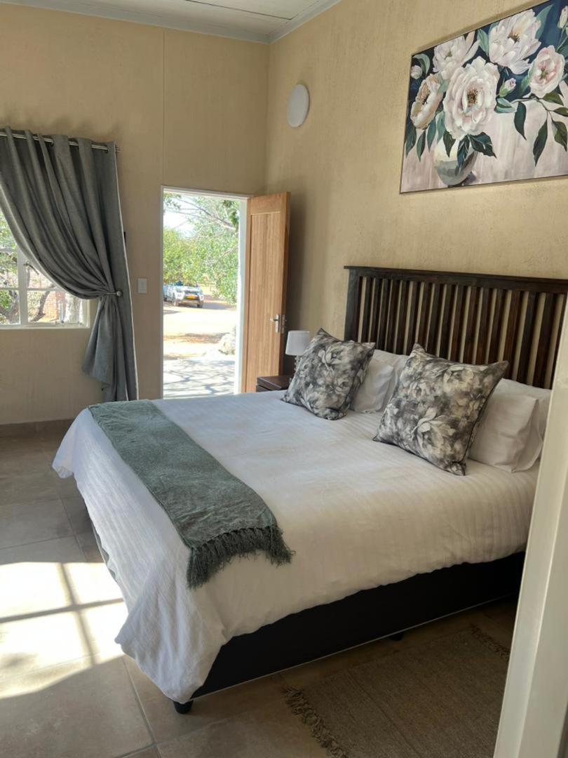 Kaoko Bush Lodge Kamanjab Exteriör bild